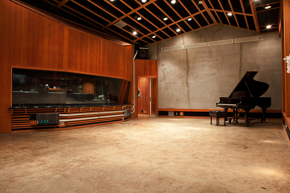 Studio B Live Room Image 2